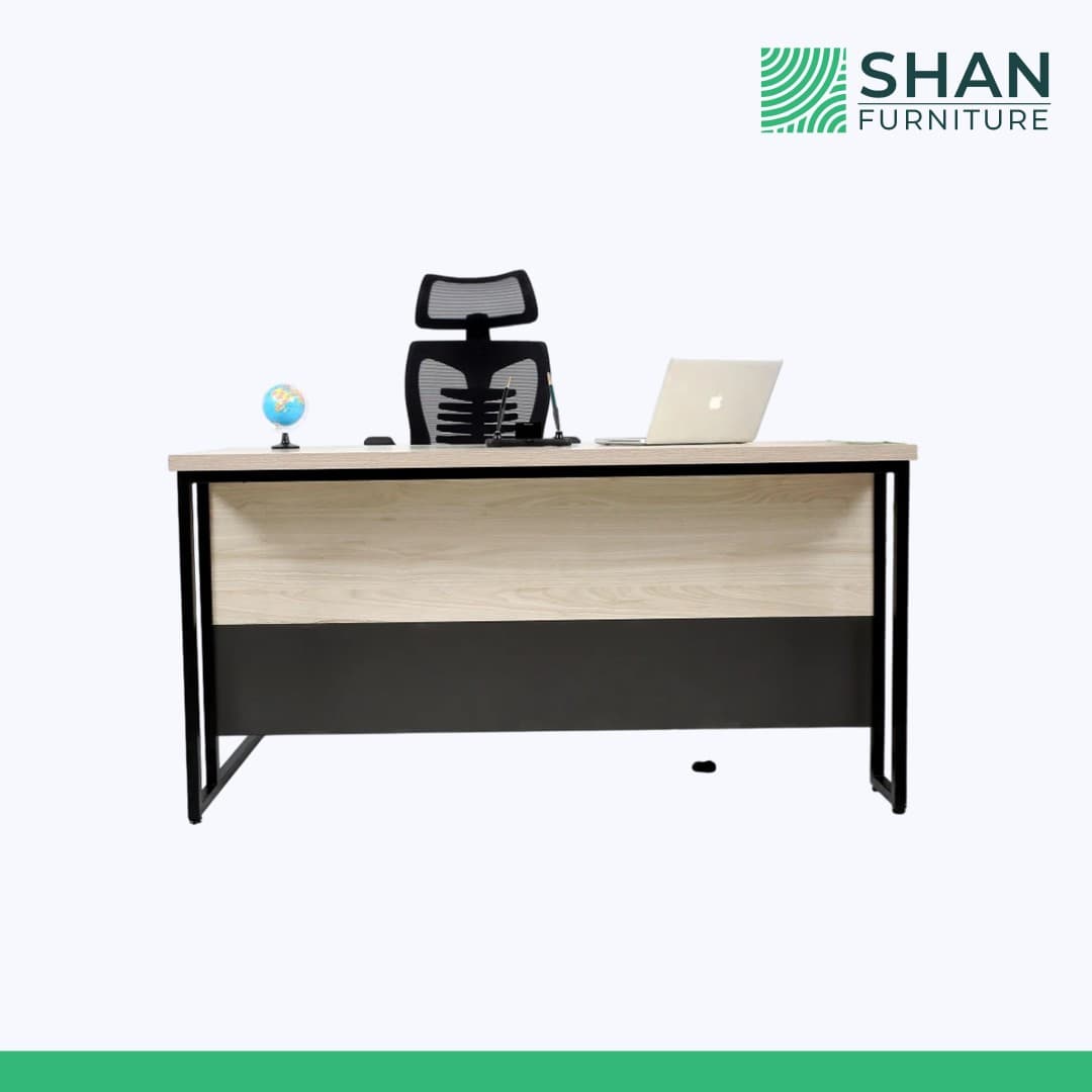 Manager Table with Black Panel
