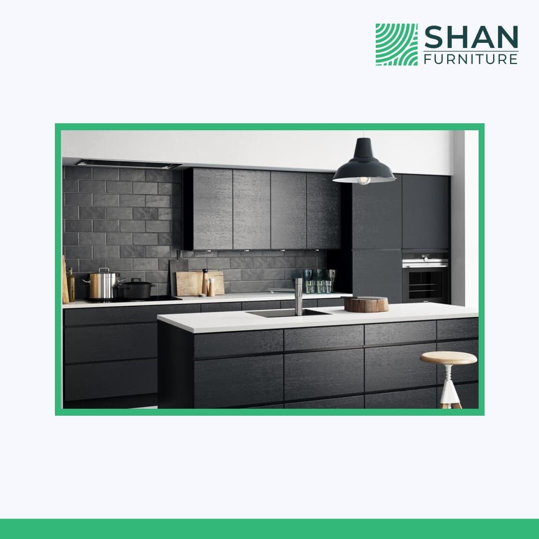 Black Kitchen