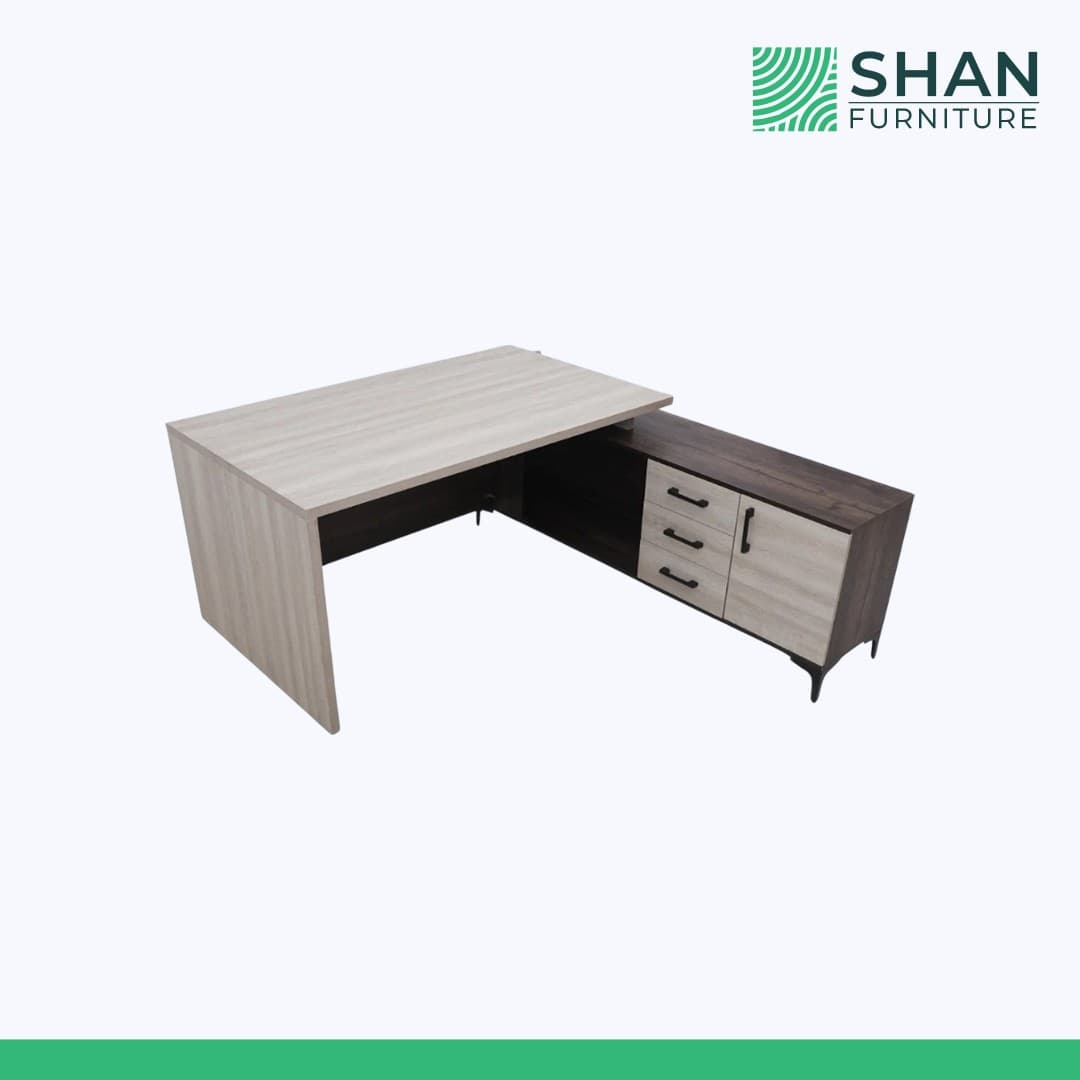 Executive Table SFET902